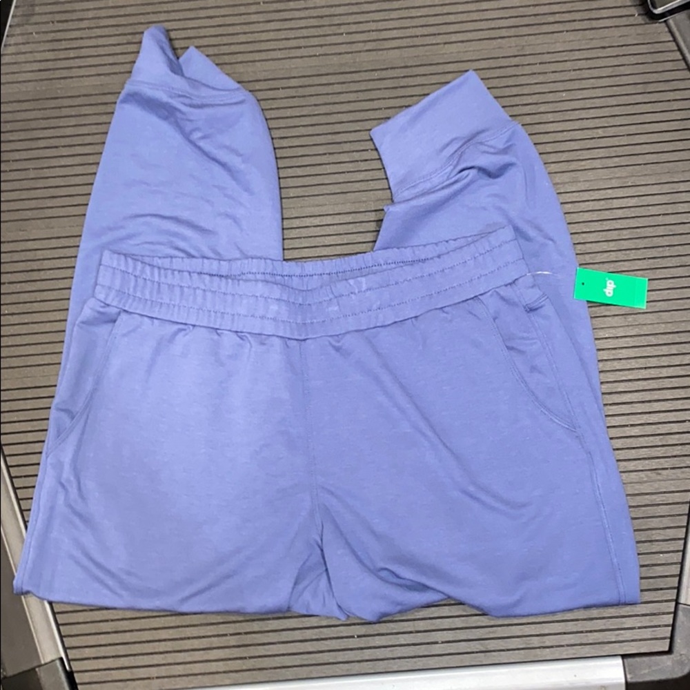 BNWT women’s jogger pants
